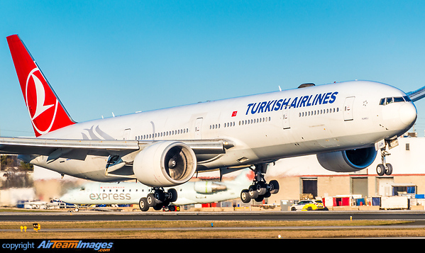 Boeing 777-3F2/ER Boeing 777-3F2/ER