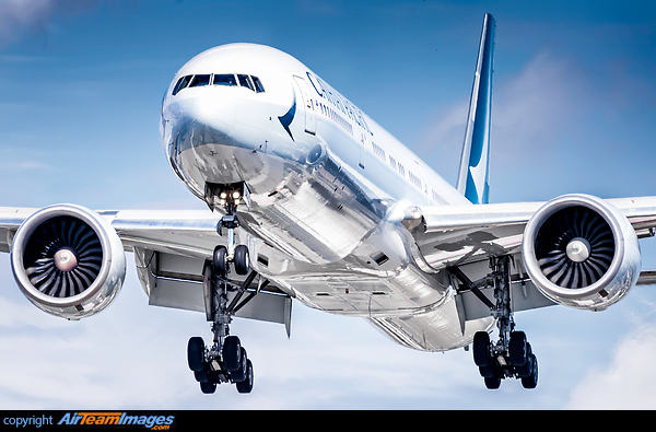 Boeing 777-367/ER Boeing 777-367/ER