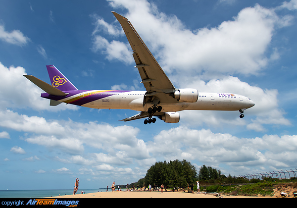 Boeing 777-3AL/ER Boeing 777-3AL/ER