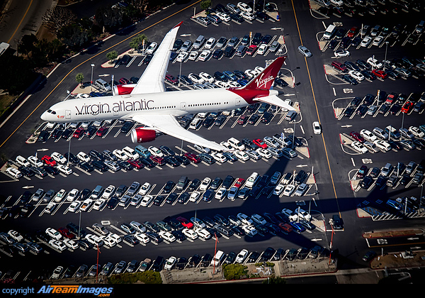 Boeing 787-9 Dreamliner Boeing 787-9 Dreamliner