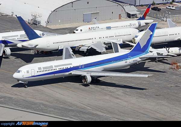 Boeing 767-381 Boeing 767-381