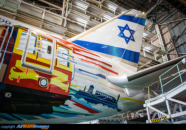 Boeing 787-9 Dreamliner Boeing 787-9 Dreamliner