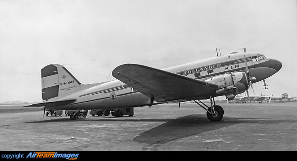 Douglas C-47A (DC3) Douglas C-47A (DC3)