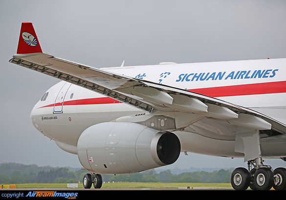 Ex-Qatar Airways Cargo Airbus A330F A7-AFY has been repainted into Sichuan Airlines scheme and departed from Manchester back to Doha. Airbus A330-243F