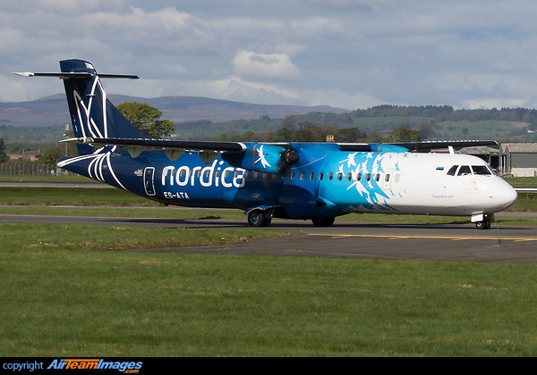 Taxying out for a 23 departure.
On lease to Flybe. ATR 72-600