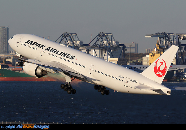 Boeing 777-246/ER Boeing 777-246/ER