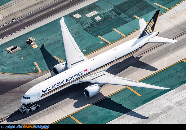 Boeing 777-312/ER Boeing 777-312/ER