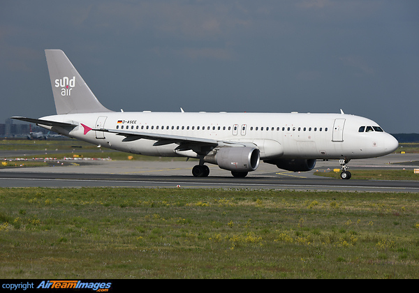Airbus A320-214 Airbus A320-214