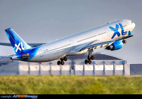 Airbus A330-303 Airbus A330-303