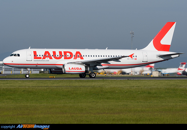 Airbus A320-232 Airbus A320-232