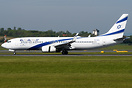 Boeing 737-85P