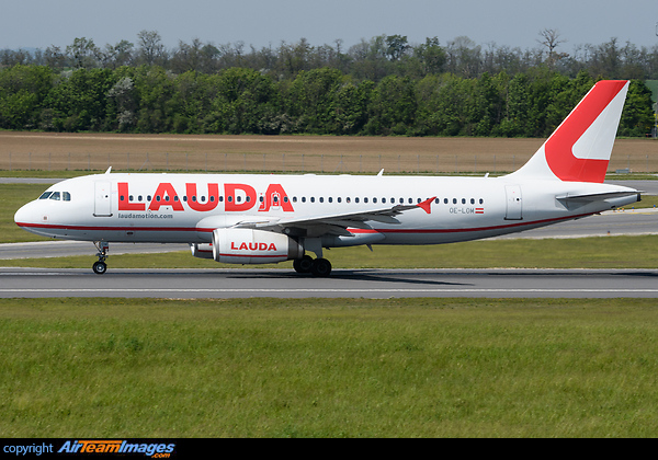 Airbus A320-232 Airbus A320-232