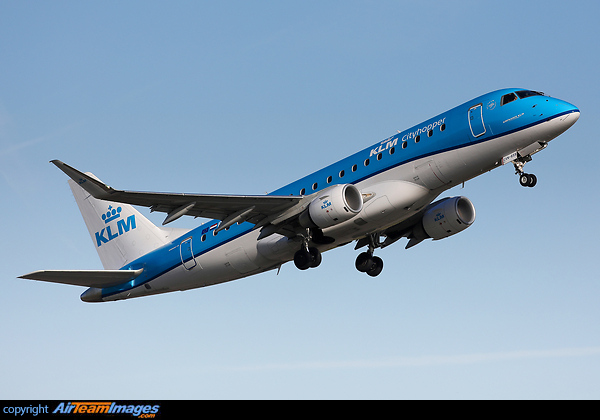 Embraer ERJ-175STD Embraer ERJ-175STD