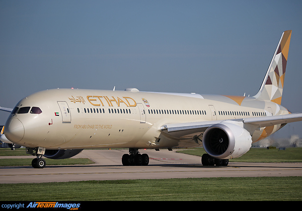 Boeing 787-10 Dreamliner Boeing 787-10 Dreamliner