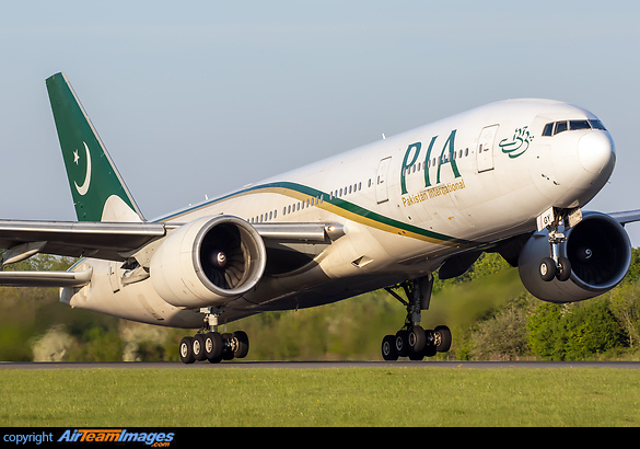 Boeing 777-240/LR Boeing 777-240/LR