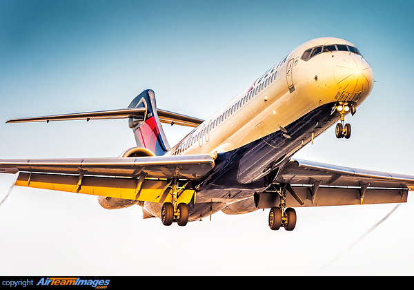 Boeing 717-2BD Boeing 717-2BD