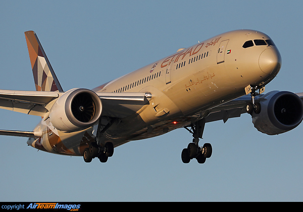 Boeing 787-9 Dreamliner Boeing 787-9 Dreamliner