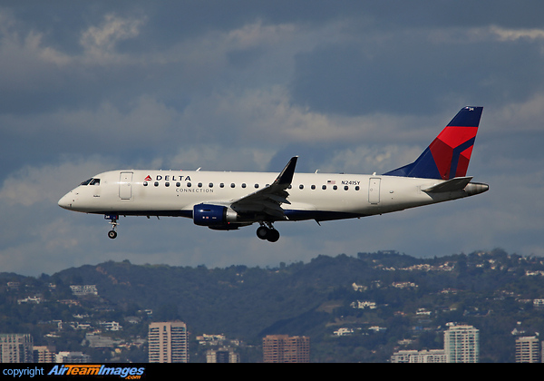 Embraer ERJ-175LR Embraer ERJ-175LR