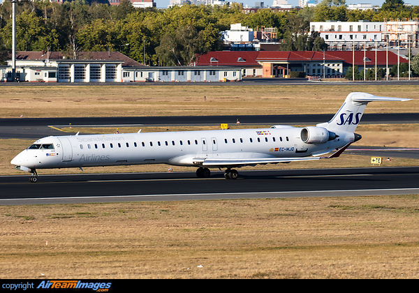 Bombardier CRJ-1000 Bombardier CRJ-1000