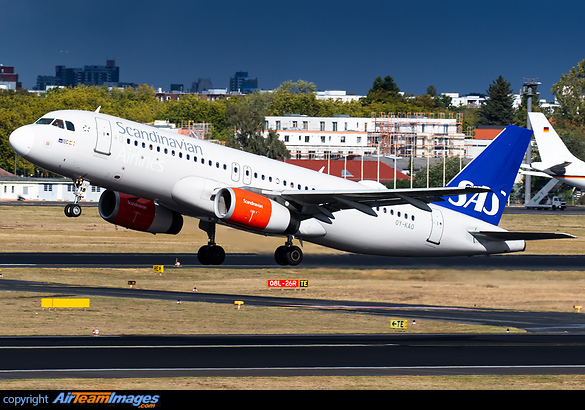 Airbus A320-232 Airbus A320-232