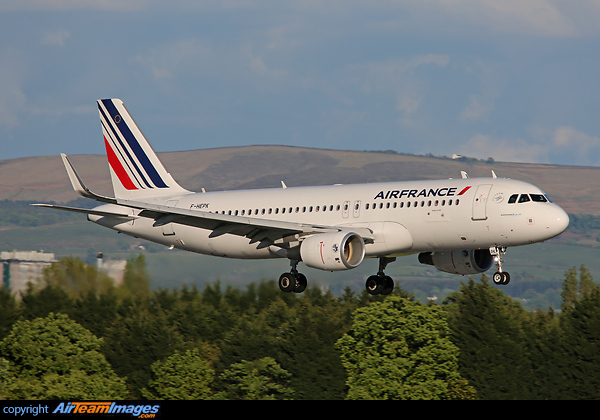 Airbus A320-214 Airbus A320-214