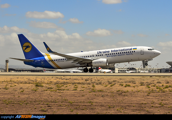 Boeing 737-8KV Boeing 737-8KV