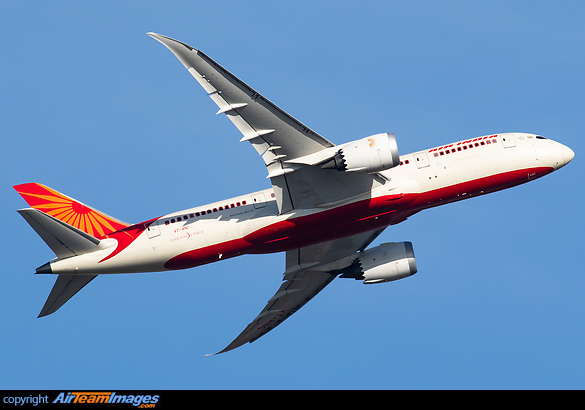 Boeing 787-8 Dreamliner Boeing 787-8 Dreamliner