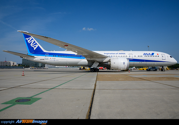 Boeing 787-9 Dreamliner Boeing 787-9 Dreamliner