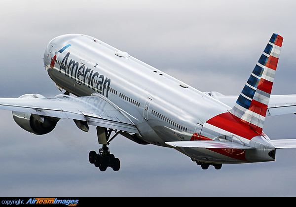Boeing 777-223/ER Boeing 777-223/ER