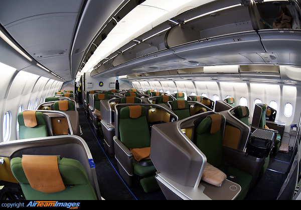 Airbus A330-343