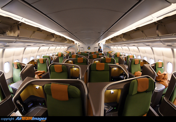 Airbus A330-343 Airbus A330-343