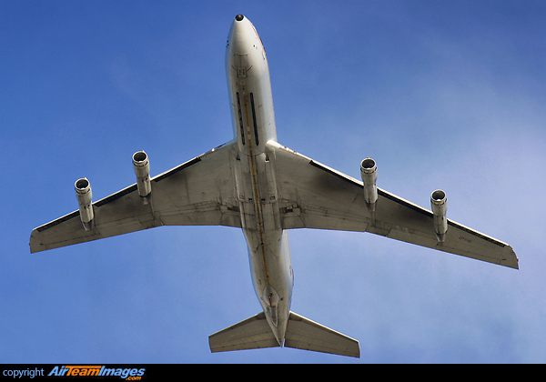 Boeing 707-3J9C Boeing 707-3J9C