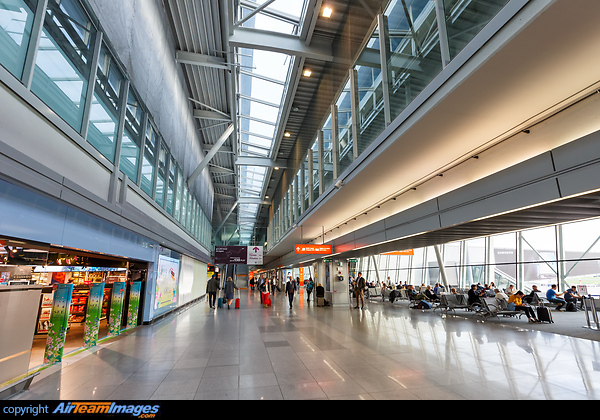 Warsaw Airport Terminal Warsaw Chopin Airport