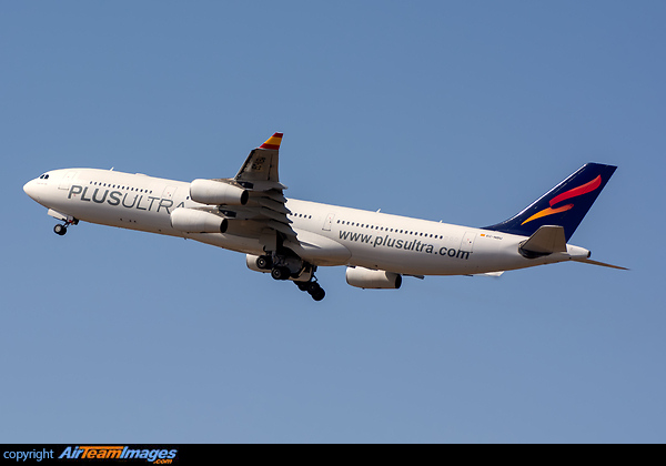 Newest adition to Plus Ultras fleet wearing the new airline livery Airbus A340-313