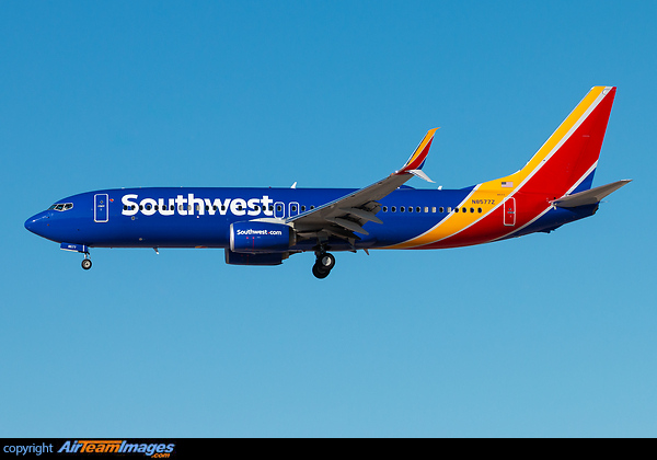 Boeing 737-8H4 Boeing 737-8H4