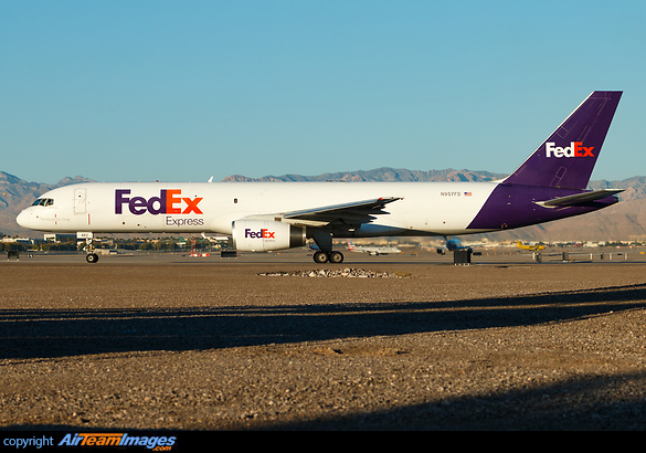 Boeing 757-21B(SF) Boeing 757-21B(SF)