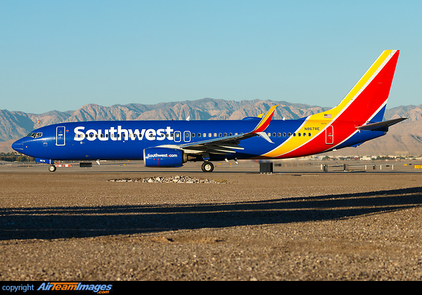 Boeing 737-8H4 Boeing 737-8H4
