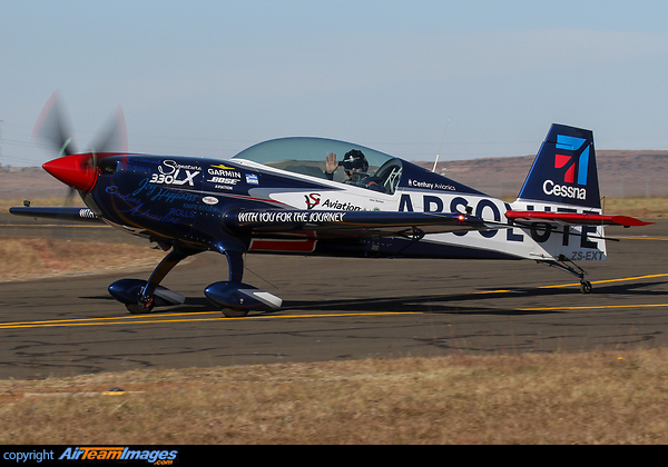 Extra EA-300 Extra EA-300