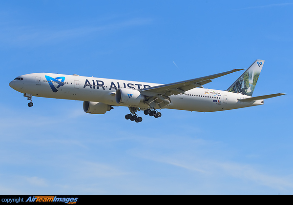 Boeing 777-39M/ER Boeing 777-39M/ER