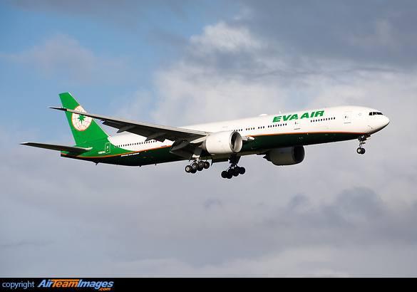 On final for 23L into an approaching storm. Leased to Air New Zealand from Eva Air due to Boeing 787-9 engine problems Boeing 777-35E/ER
