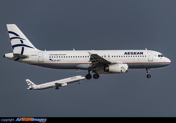 Airbus A320-232 Airbus A320-232
