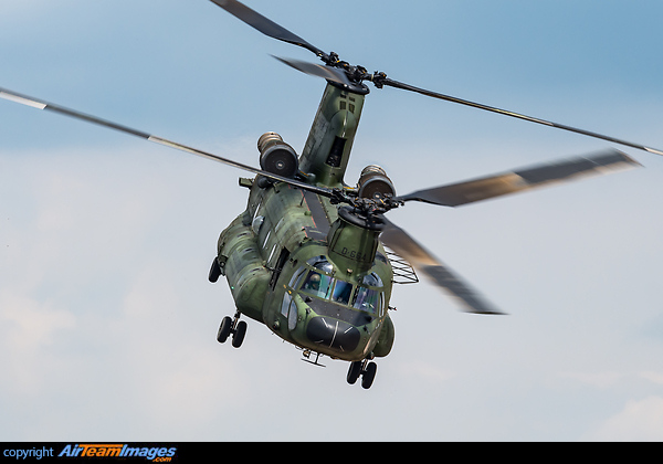 Boeing CH-47D Chinook Boeing CH-47D Chinook
