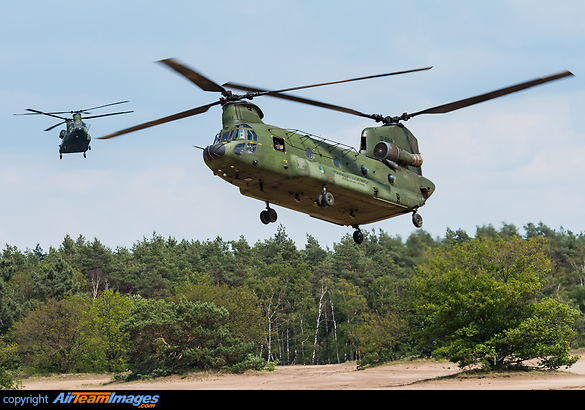 two chinooks in formation to catch a car (car stop training) Boeing CH-47D Chinook
