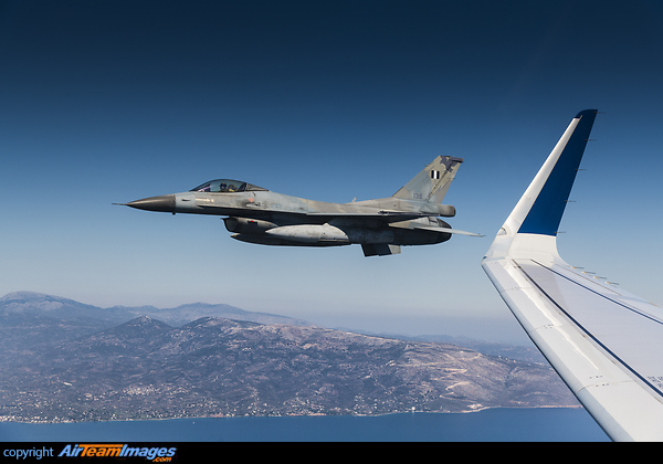F-16C Fighting Falcon F-16C Fighting Falcon