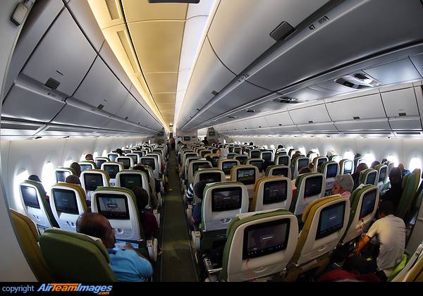 Airbus A350-941 Airbus A350-941