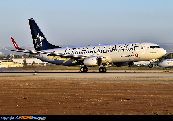 Boeing 737-8F2 Boeing 737-8F2