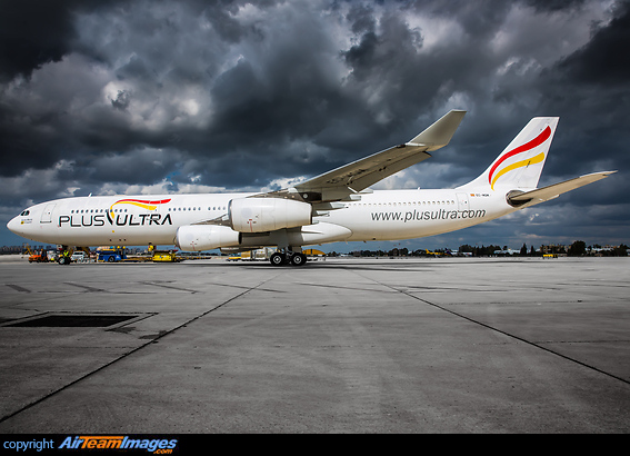 Airbus A340-313X Airbus A340-313X