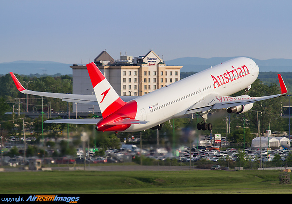 Boeing 767-3Z9/ER Boeing 767-3Z9/ER
