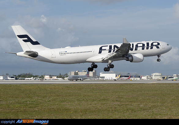 Airbus A330-302 Airbus A330-302