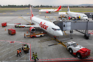 Boeing 737-48E